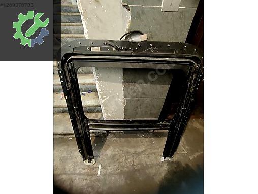 AUDİ A3 SUNROOF ÇERÇEVESİ TEK KAPI 2004-11