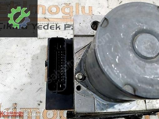 Audi A4 ABS Beyni (Modül) 2014-16 çıkma parça