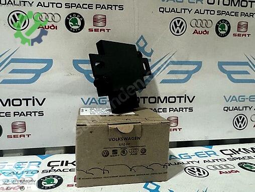 Audi A4 Yakıt Pompası 2008200920 çıkma parça