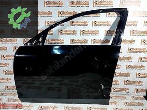 AUDİ A4 2008-2014 SOL ÖN KAPI SİYA ÇITIR HASARLI LOKALLİK