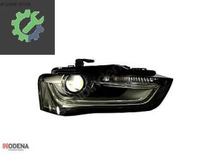 AUDI A4 2013- ÖN FAR XENON SIFIR 8K0941043C / 8K0941044C