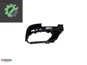 AUDI A4 2019- ARKA EGZOZ BRAKETİ SIFIR 8W0807347F / 8W0807348F