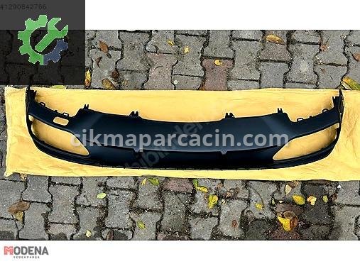 Audi A4 Tampon Spoyleri 8W0807521A çıkma parça
