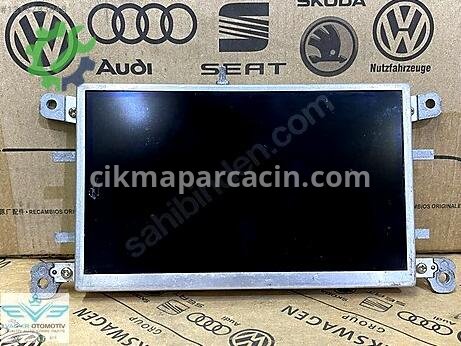 Audi A4 Multimedya Ekranı çıkma parça
