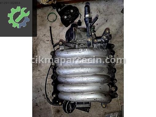 Audi A4 Emme Manifoldu çıkma parça