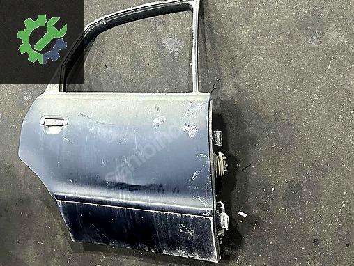 AUDİ A4 B5 SAĞ ARKA KAPI CAM ÇERÇEVESİ