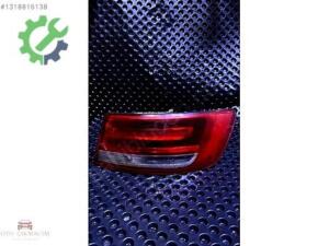 AUDİ A4 SAĞ DIŞ STOP 8W5945070A