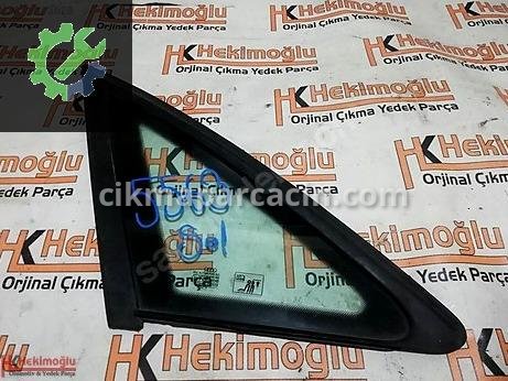 Audi A4 Kelebek Camı çıkma parça