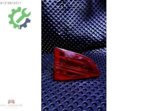Audi A4 Sol İç Stop