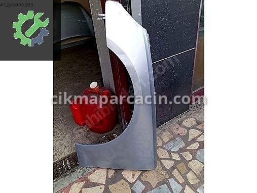 Audi A4 Sol Ön Çamurluk çıkma parça
