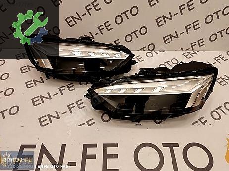 Audi A5 Sağ Ön Far çıkma parça