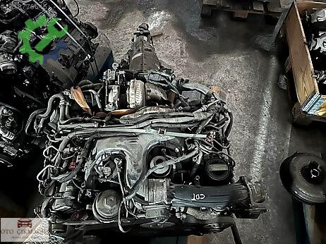 Audi A6 Sandık Motor çıkma parça
