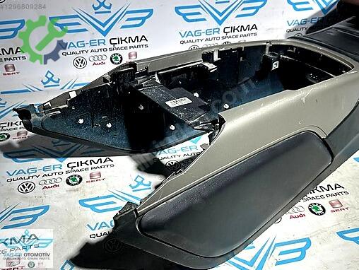 Audi A7 Orta Konsol 4G0863244D çıkma parça