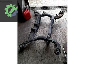 AUDİ A6 ARKA TRAVERS-BESİK-DİNGİL 4K0 505 235 A