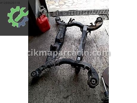 Audi A6 Arka Dingil çıkma parça