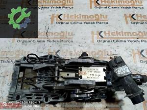 AUDİ A6 C5 DİREKSİYON KOLONU 4B0419502A