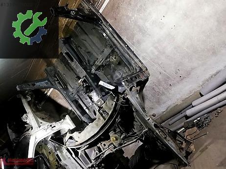 Audi A6 Marşpiyel Sacı çıkma parça