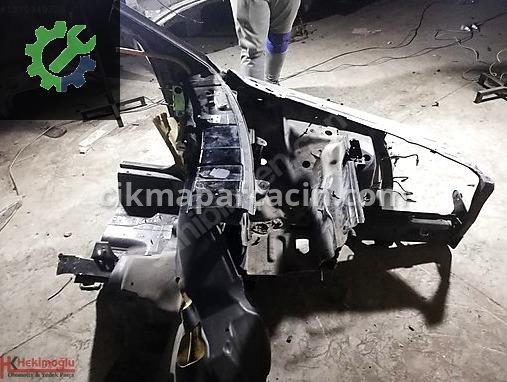 Audi A6 Marşpiyel Sacı çıkma parça
