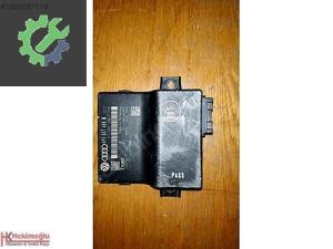 AUDİ A6 GATEWAY KONTROL ÜNİTESİ 4F0 907 468 M 4F0907468M