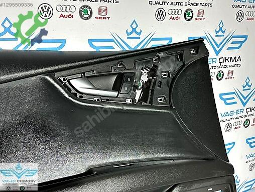 Audi A7 Kapı Döşemesi 4G8867105A çıkma parça