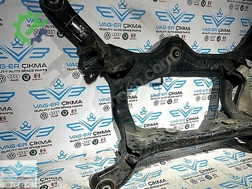 Audi A7 Arka Dingil 8R0505312 çıkma parça