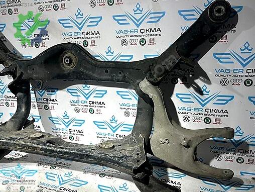 Audi A7 Arka Dingil 8R0505312 çıkma parça