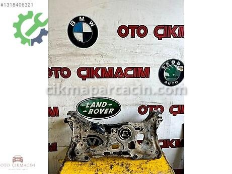 Audi Q3 Travers çıkma parça