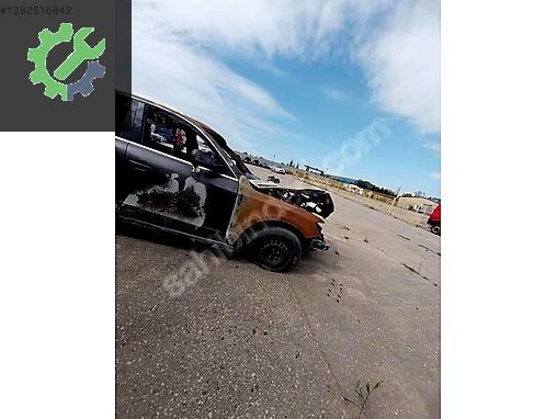 AUDİ Q5 KAPI BAGAJ KAPAĞI HAVUZ MARSBİYEL ARKA ÇAMURLUK POTYA