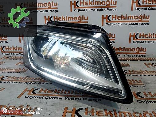 Audi Q5 Sol Ön Far çıkma parça