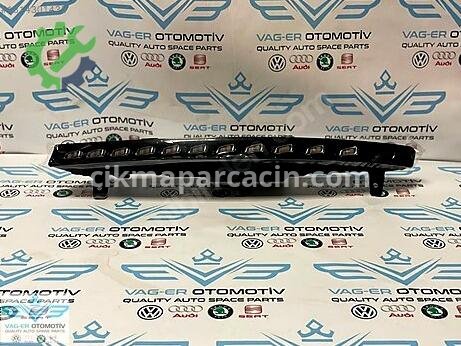 Audi Q7 Sinyal Lambası çıkma parça