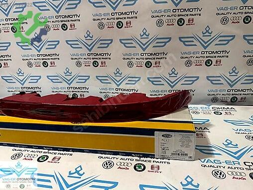 Audi Q7 Reflektör 4L0945095 çıkma parça