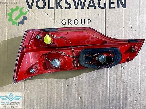 Audi Q7 Stop Lambası 4L0945093 çıkma parça