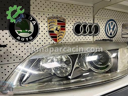 Audi Q7 Sol Ön Far çıkma parça