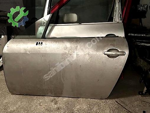 AUDİ TT SOL ÖN KAPI SOL KAPI CAMI CAM MOTORU DOLU KAPI