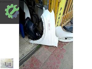 AUSTRAL SOL ÖN ÇAMURLUK ORJİNAL ÇIKMA 631139450R