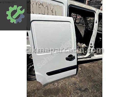 Fiat Doblo Sağ Kapı çıkma parça