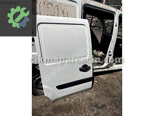Fiat Doblo Sağ Kapı çıkma parça