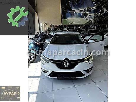 Renault Megane Çamurluk (Ön) çıkma parça