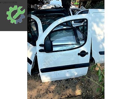 Fiat Doblo Sağ Kapı çıkma parça