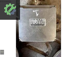 A 025 545 85 32 Mercedes w210 E240 motor beyni