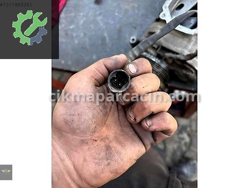 Mercedes-Benz EQA Kompresör çıkma parça