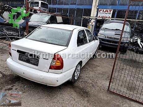 Hyundai Accent Kapı (Arka Sağ) çıkma parça