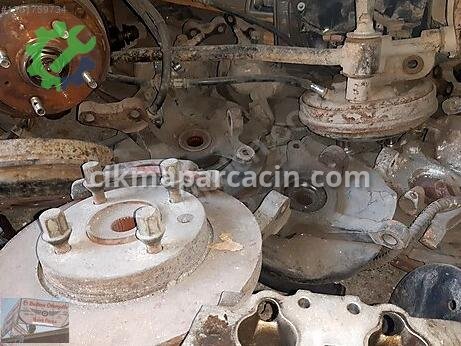 Hyundai Accent Sağ Sol Ön Arka Taşıyıcı çıkma parça