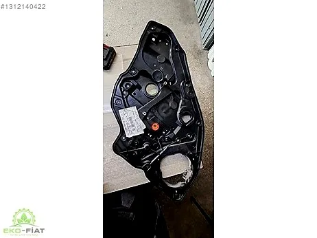 Alfa Romeo Giulietta Sol Arka Cam Krikosu çıkma parça