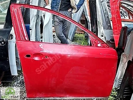 Alfa Romeo Giulietta Kapı (Ön Sağ) çıkma parça