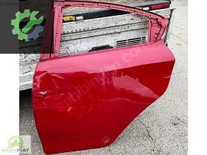 Alfa Romeo Giulietta Sol Arka Kapı