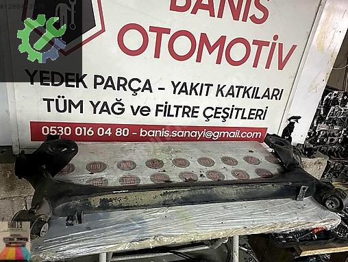 Volkswagen Bora Arka Dingil çıkma parça