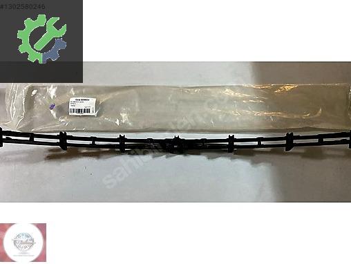 Astra G 1998 Ve Sonrası Ön Tampon Izgarası Alt Orta Gva 1400529