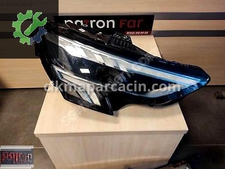 Audi A3 Sağ Ön Far çıkma parça