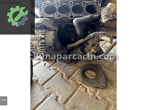 Audi A4 Yarım Motor çıkma parça